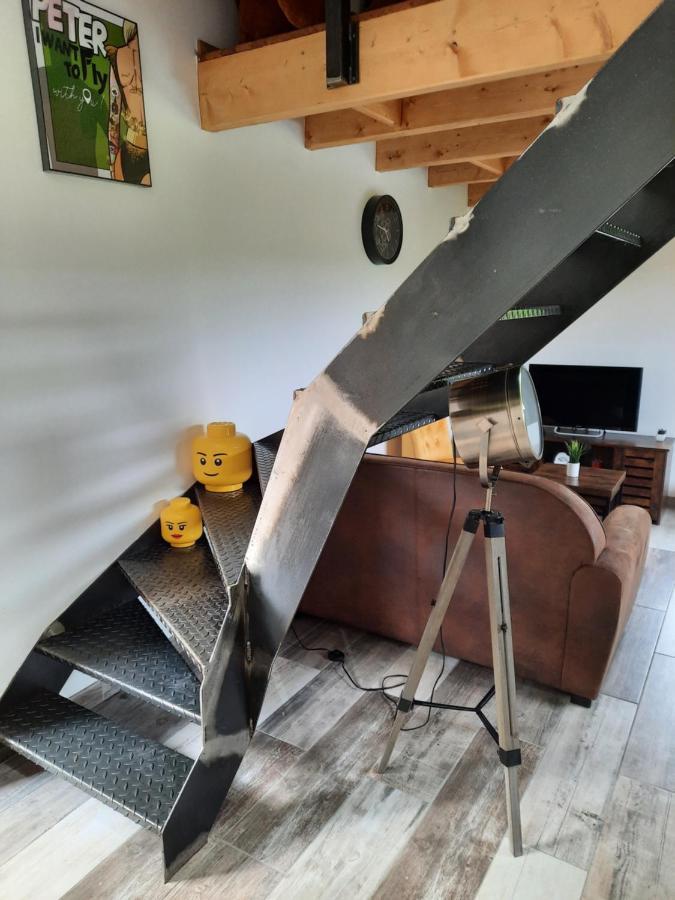 Chalet A L'Oree Du Bois Avec Parking Tournavaux Екстериор снимка